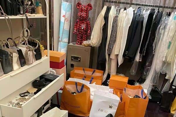 喀喇沁县回收一线品牌衣服